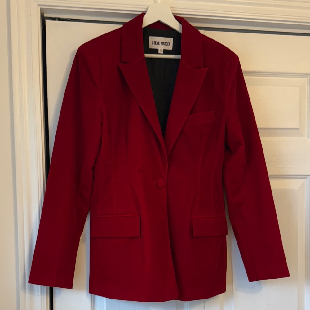 Steve Madden harlow Women's Red Velvet Blazer